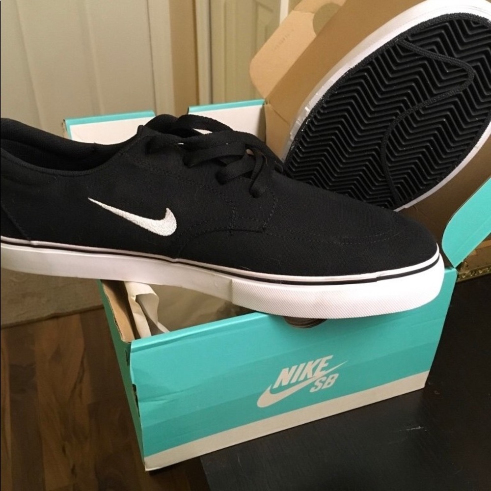Nike SB Clutch Men’s Skate Shoes